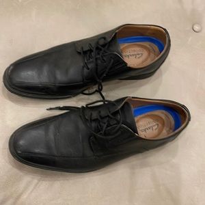 Men’s shoes , size 9 wide